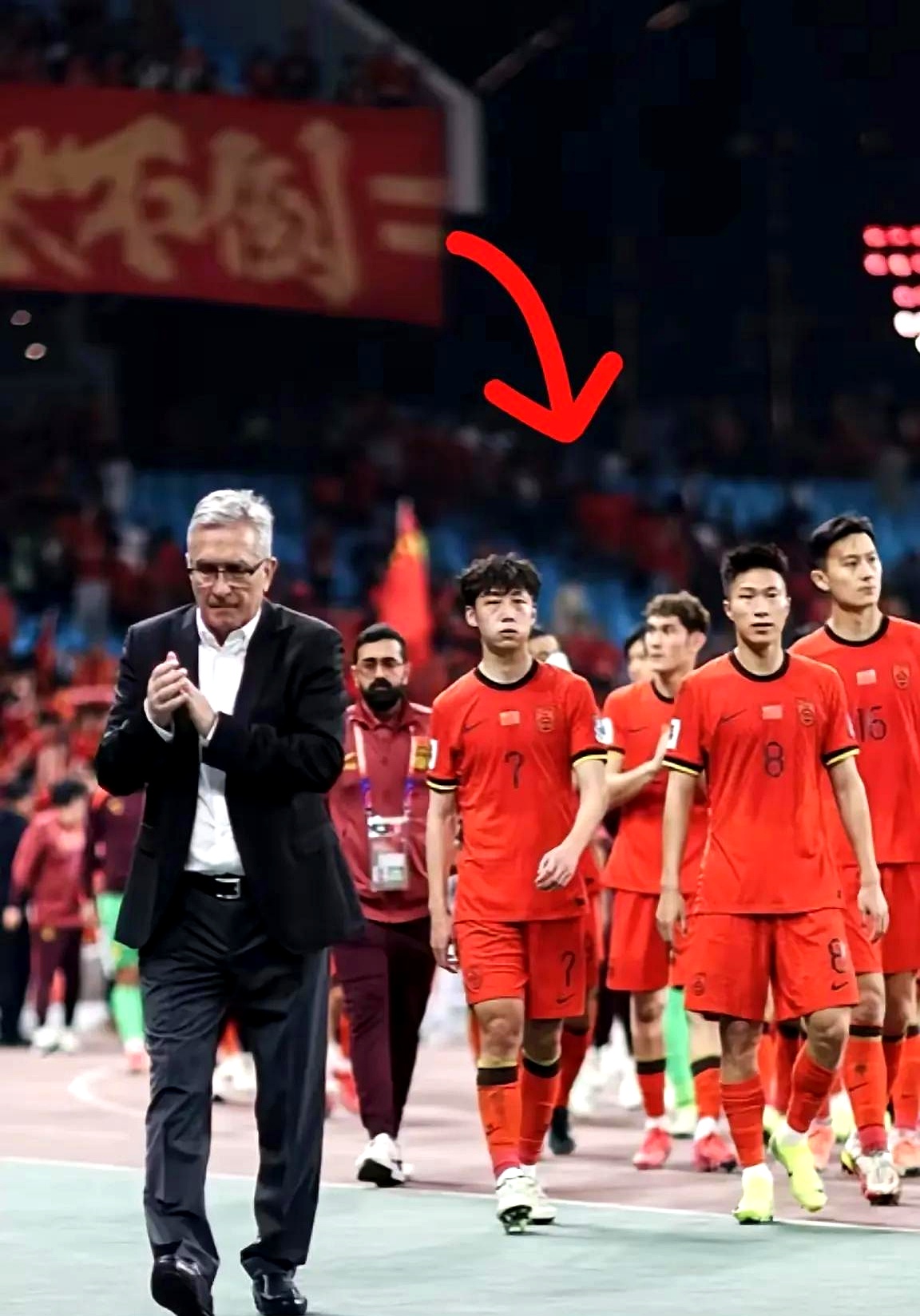 多位球员展现顶尖实力，助球队获胜