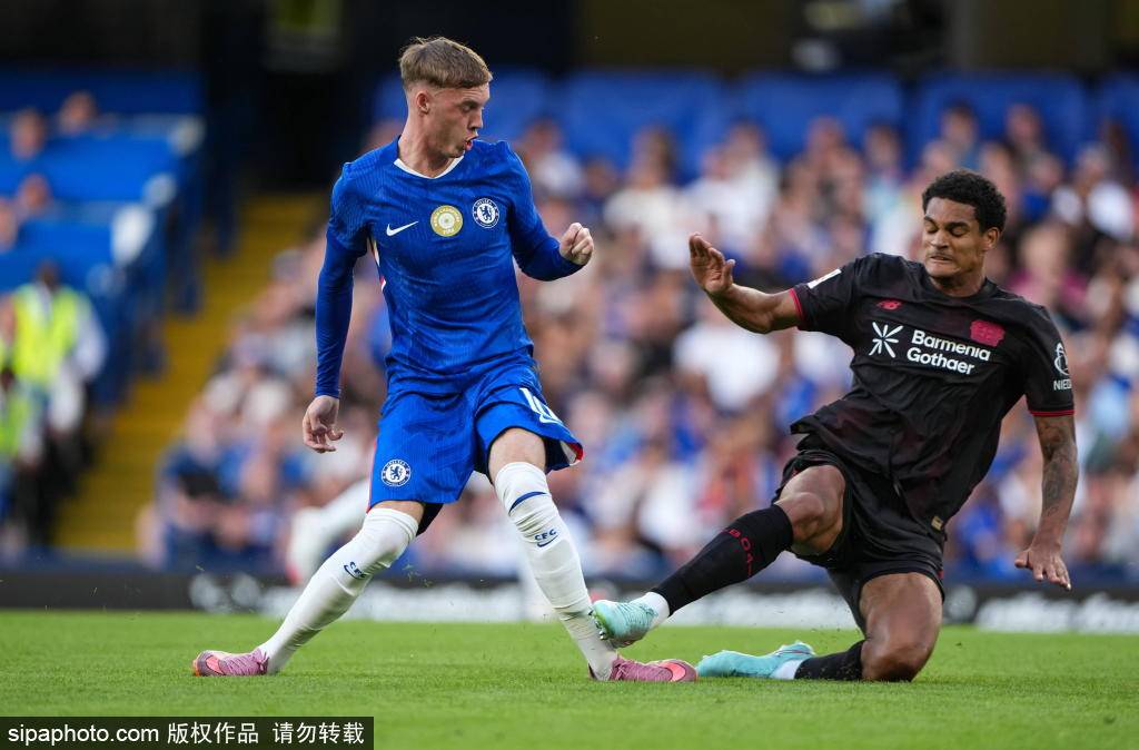 爱游戏体育地址-关于切尔西连胜保持领先，伯恩茅斯主场争胜士气大振的信息