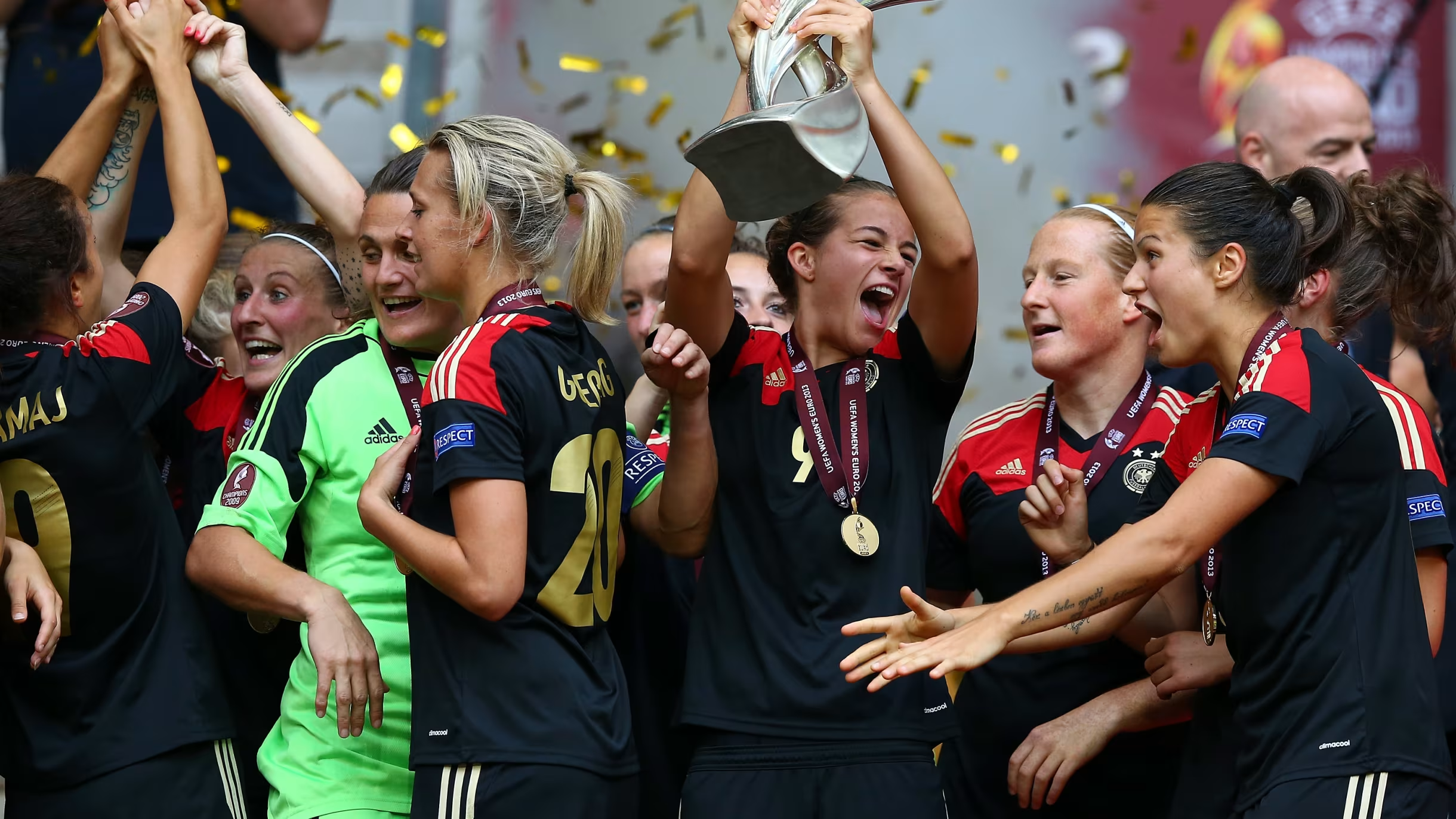 包含女子足球冠军杯擂台赛开启的词条 包含女子足球冠军杯擂台赛开启的词条