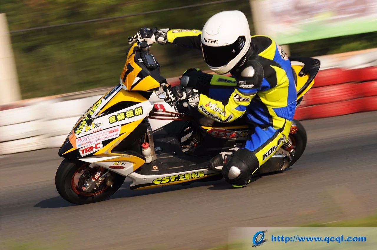 爱游戏体育直播-关于摩洛哥游泳健将冲刺成功，喜获佳绩的信息