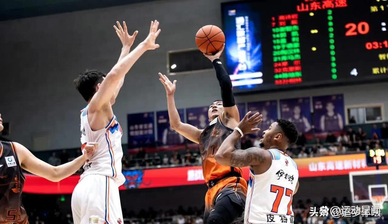 包含实力碾压，球员们展现出色的技术和团队协作的词条